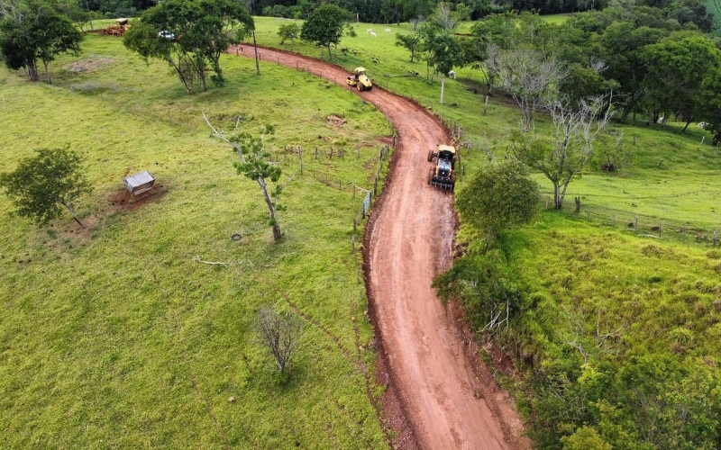  Cascalhamento da Estrada Rural do Rio Achado