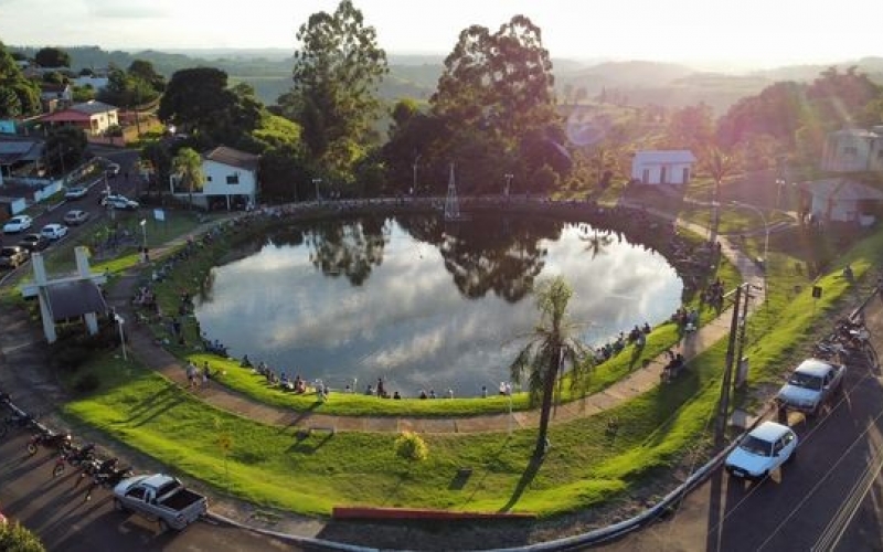 4º PESCA NO LAGO MUNICIPAL