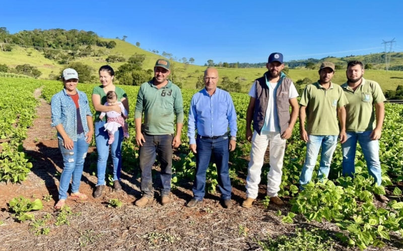 Cascalhamento da Estrada Rural da ÁGUA DA CRISTALINA